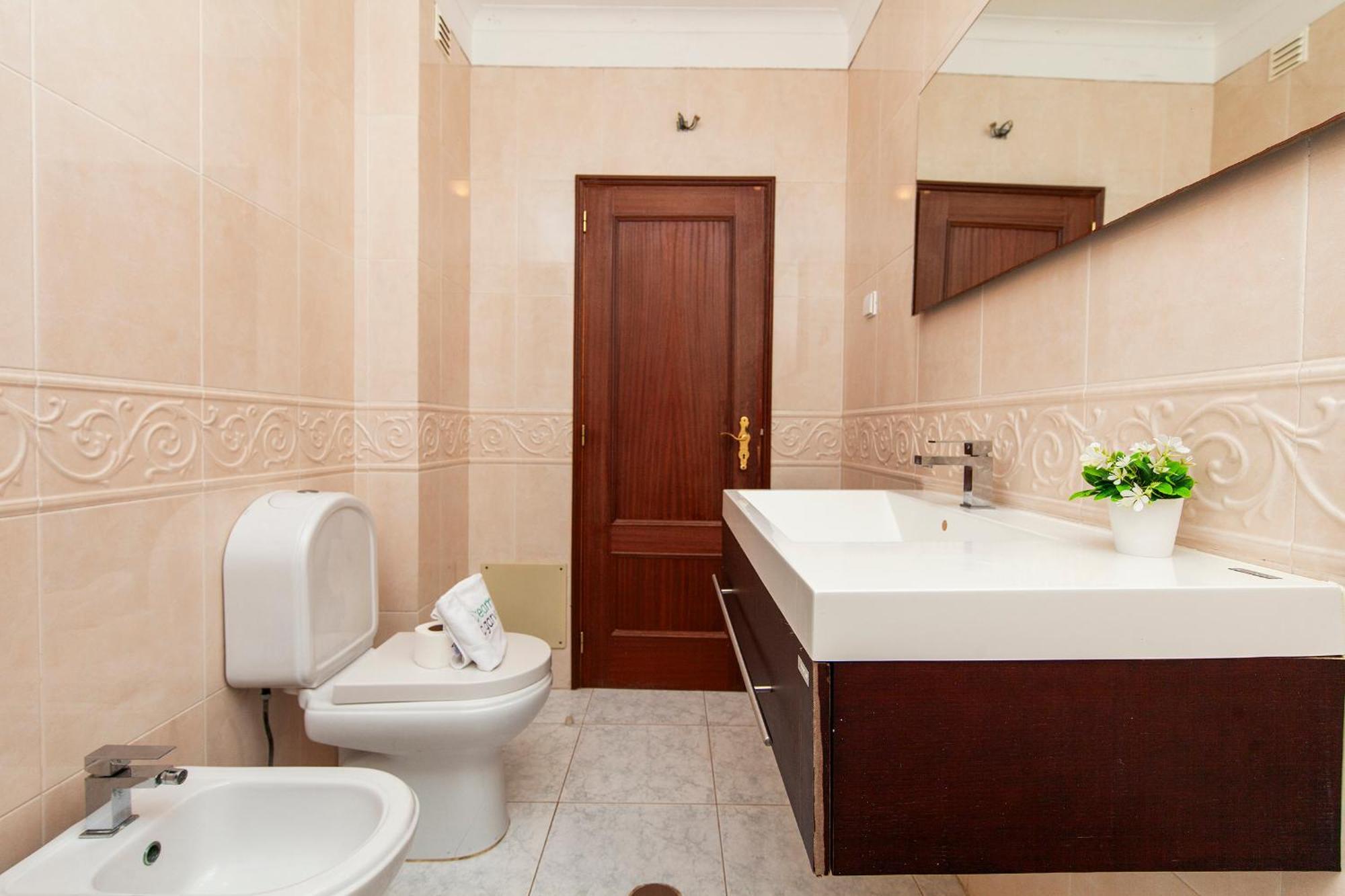 B37 - City Central Door Apartment Lagos Exterior foto